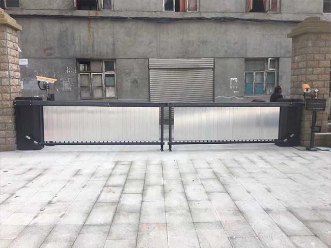 廣告道閘廠家講述產(chǎn)品應(yīng)用的優(yōu)勢